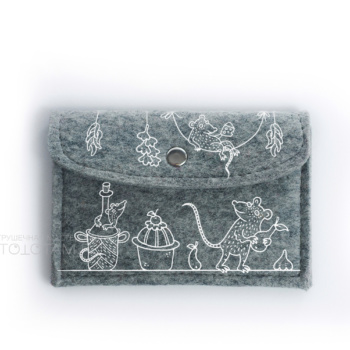 кошелёк или визитница из войлока с символом года