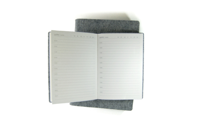 ежедневник с гибкой войлочной обложкой А6 серый меланж, с логотипом на заказ